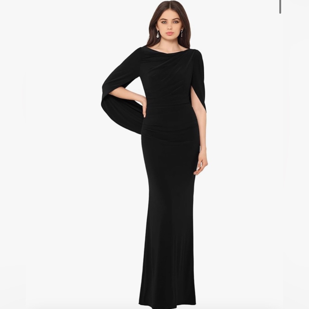 Betsy & Adam Women's Long Stretchy 3/4 Sleeve Cowl Neck Drape Back Gown